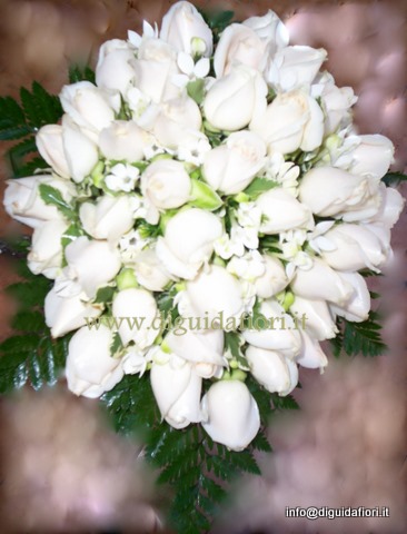 bouquet da sposa a goccia