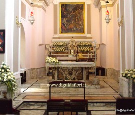 Addobbo floreale per matrimonio – Santuario di San Gennaro a Pozzuoli – Fiorista Napoli Addobbo floreale per matrimonio – Santuario di San Gennaro a Pozzuoli – Fiorista Napoli
