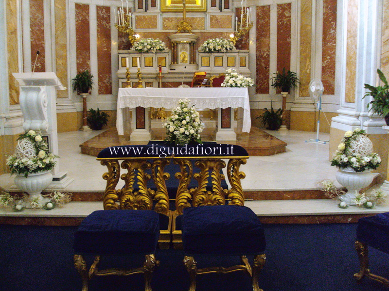 Addobbo floreale per matrimonio – Chiesa Santa Lucia a Mare- Matrimonio Napoli