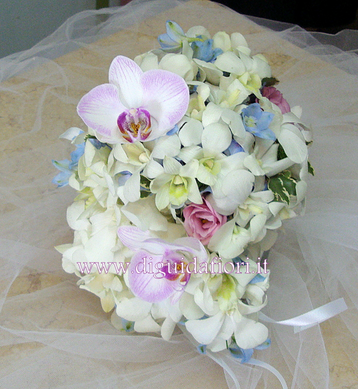 Bouquet da sposa con orchidee – Fiorista Roberto Di Guida