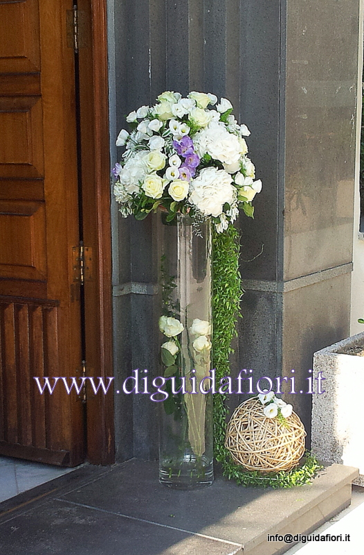 Composizione floreale in vaso di vetro – Matrimonio Napoli