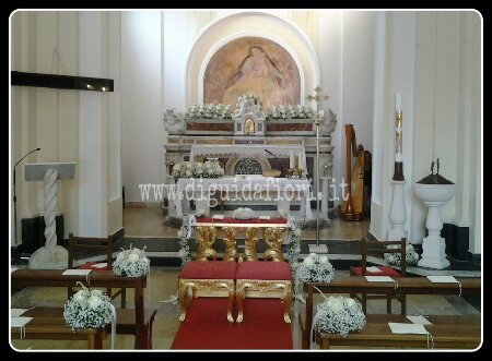 Addobbo floreale per matrimonio- Chiesa di Santa Maria del Faro – Napoli Marechiaro