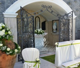 Addobbo floreale bianco e verde – Matrimonio in Villa Addobbo floreale bianco e verde – Matrimonio in Villa