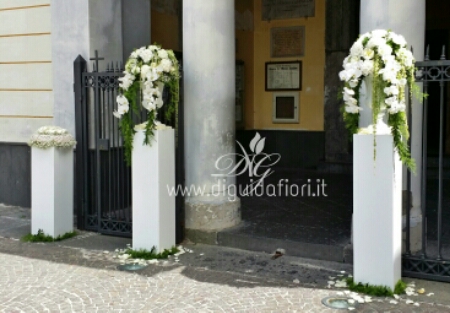 Addobbo floreale per matrimonio – Chiesa di San Gennaro a Pozzuoli