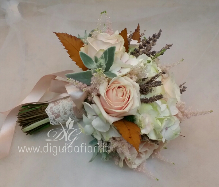 Bouquet da sposa rosa antico – accessori per matrimonio