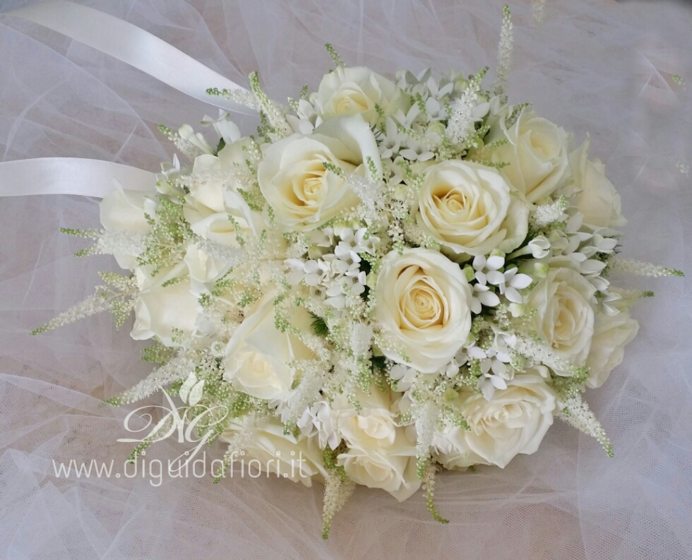 Bouquet da sposa total white – accessori per matrimonio