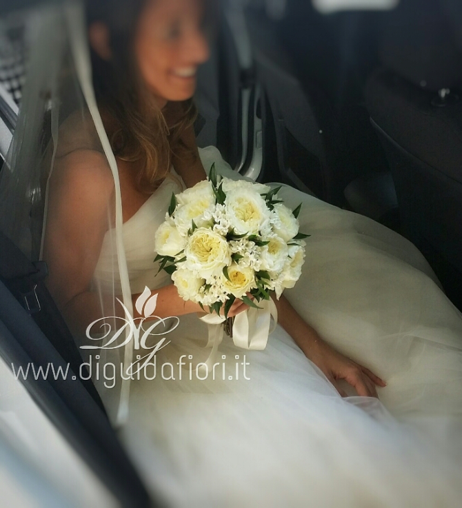 Bouquet da sposa con rose inglesi – fiori per matrimonio