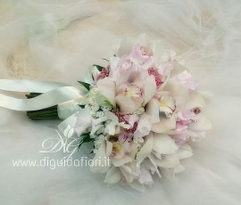 Bouquet da sposa con orchidee – Fioraio Napoli Bouquet da sposa con orchidee – Fioraio Napoli