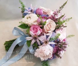 Bouquet da sposa di varie tonalità di colore Bouquet da sposa di varie tonalità di colore