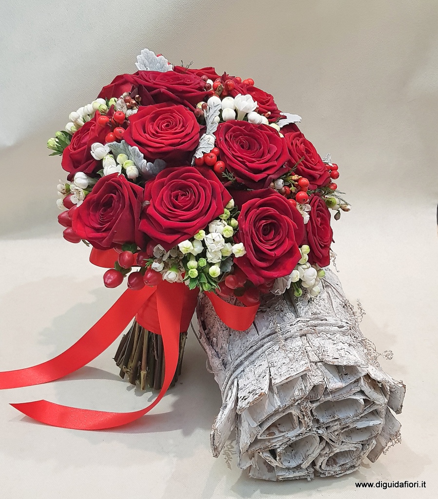 Bouquet Rosso Sposa.Bouquet Da Sposa Con Rose Rosse Fiorista Roberto Di Guida