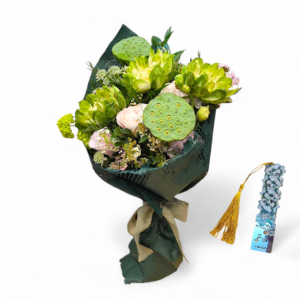 Bouquet “Omaggio a Van Gogh” – Ispirato alle Rose del Maestro Bouquet “Omaggio a Van Gogh” – Ispirato alle Rose del Maestro